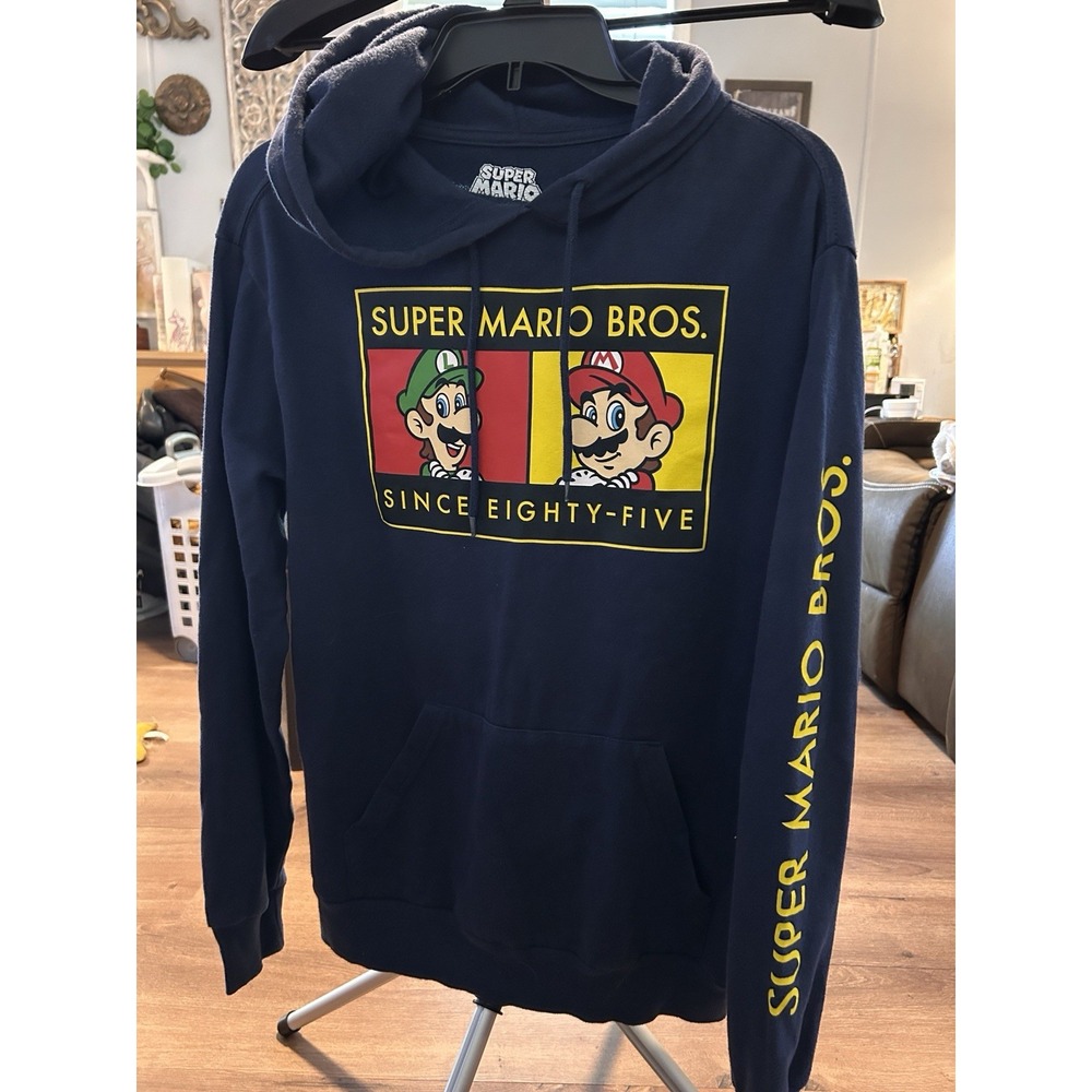 Super Mario " Since Eighty -Five" Hoodie Mario Brothers Large Fits Medium Navy B